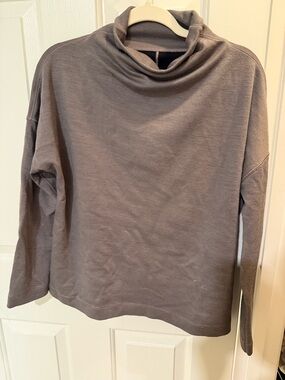 Lululemon Cozy Dusty Mauve Mock Neck Sweatshirt